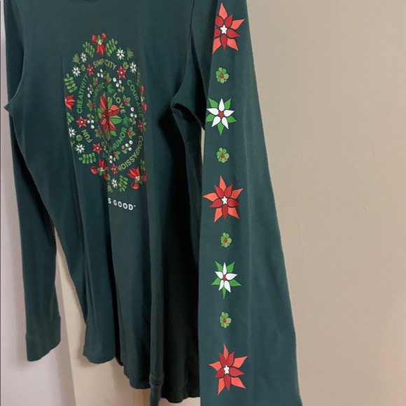 Life Is Good womens Festive green Long Sleeve Tee - Picture 4 of 4